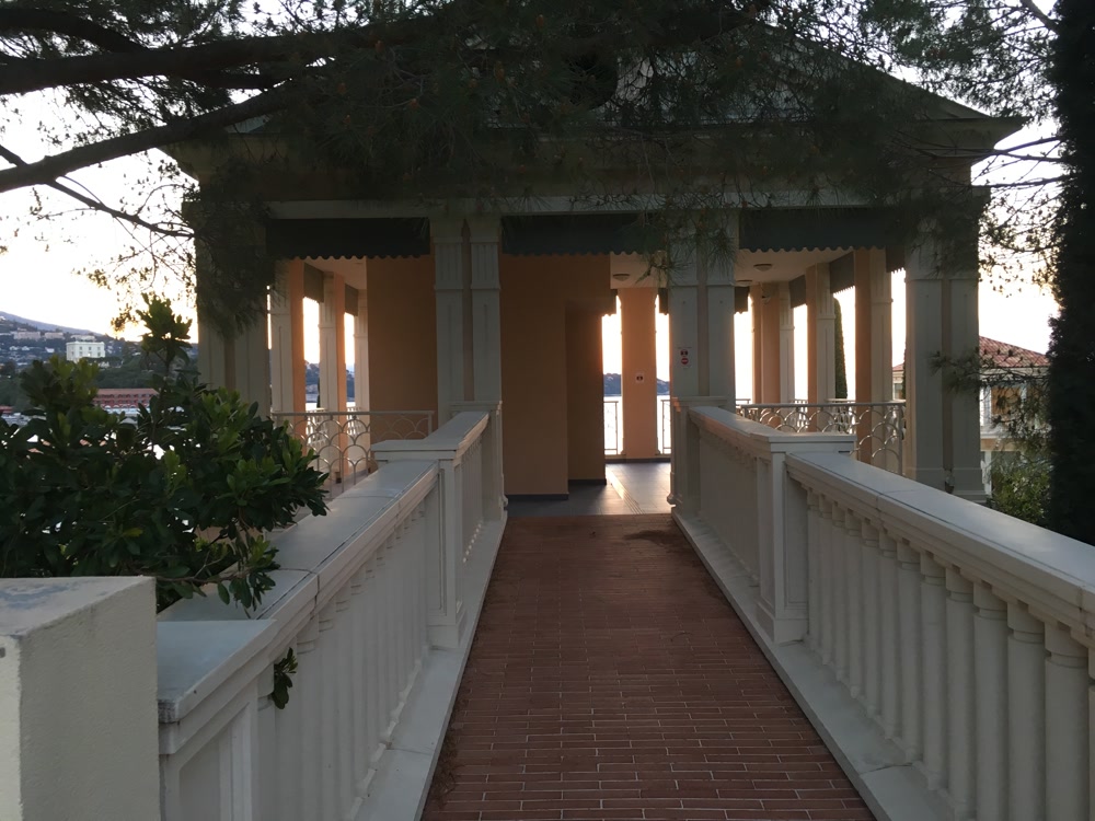 Slideshow Background